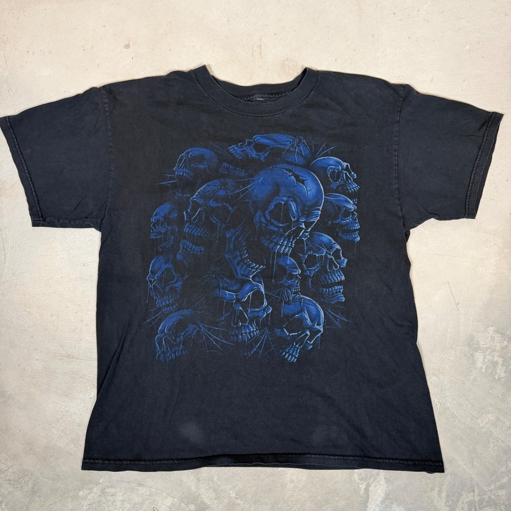 Vintage y2k Blue Skulls Graphic T-Shirt Black Short Sleeve Men Large grunge